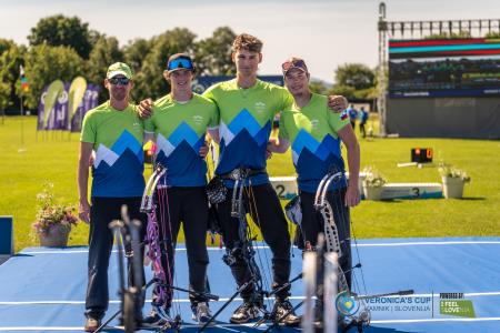 Ekipne tekme v Arboretumu Volčji Potok (10)